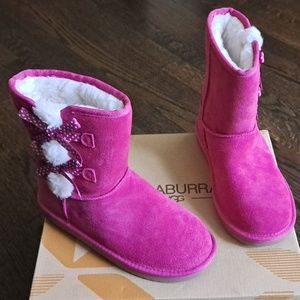 Girls pink boots